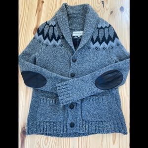 Farmers market, Icelandic pure wool sweater.